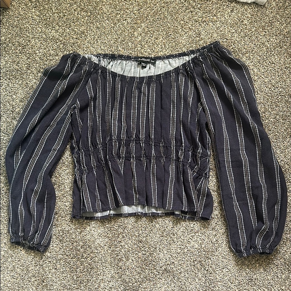 Dry Goods blue and White Smocked 3/4 Sleeve Blouse